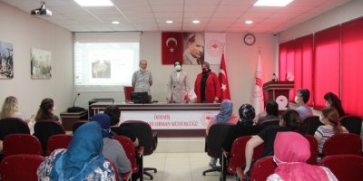 AK PARTİ İZMİR İL KADIN KOLLARI BAŞKANLIĞI'NDAN 'GİRİŞİMCİ KADIN' ATAĞI