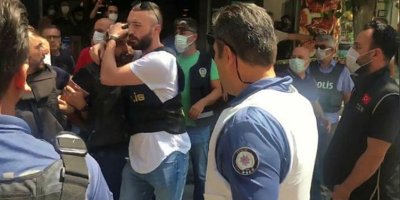 SALDIRGAN SAĞLIK ÇALIŞANIYMIŞ! İZMİR HDP BİNASI'NDA SİLAH SESLERİ