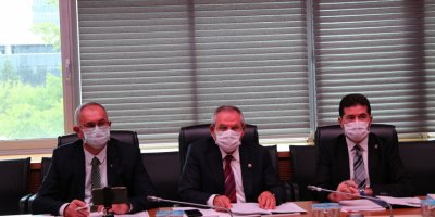 KİT KOMİSYONU'NDA 'EMLAKBANK GENEL MÜDÜRÜ' KRİZİ...694 BİN LİRA TAZMİNAT ALMIŞTI