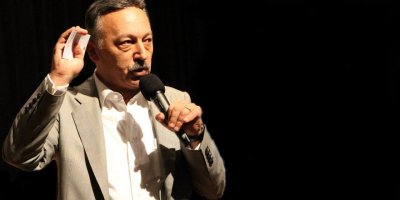 CHP İZMİR MİLLETVEKİLİ BAYIR: 'İZMİR'DE SİYASET HİÇ BU KADAR YERLERDE SÜRÜNMEDİ'