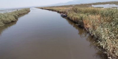 ÇİĞLİ'DE LAĞIM VE ÇÖP KOKUSU İSYAN ETTİRDİ..AK PARTİ'DEN GÜMRÜKÇÜ'NÜN AÇIKLAMALARINA TEPKİ