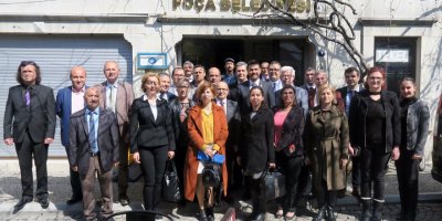 FOÇA BELEDİYE BAŞKANI GÜRBÜZ'E EĞİTİMCİLERDEN ANLAMLI ZİYARET