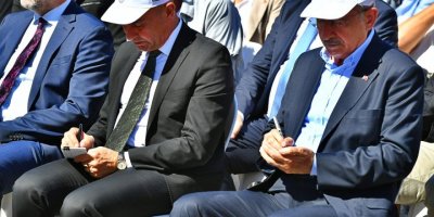 KILIÇDAROĞLU İZMİR'DE DEPREM MAĞDURLARI İLE BULUŞTU