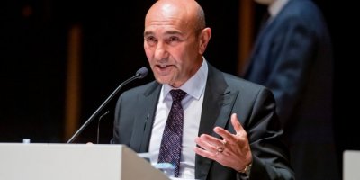 İZMİR BÜYÜKŞEHİR'DEN DEPREMEZEDELERE HABER VAR