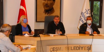 ÇEŞME'DE 270 MİLYON LİRALIK BÜTÇENİN SADECE 80 MİLYONU YATIRIMA AYRILDI