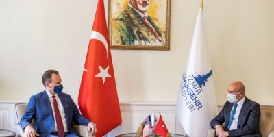 İZMİR BÜYÜKŞEHİR AMERİKA İLE İLİŞKİLERİ GELİŞTİRME KARARI ALDI