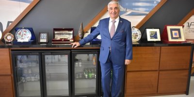 AFRİKA İZMİR FAHRİ KONSOLOSU TAŞKIN:'AFRİKA DA TÜRK BANKALARI DA OLMALI'