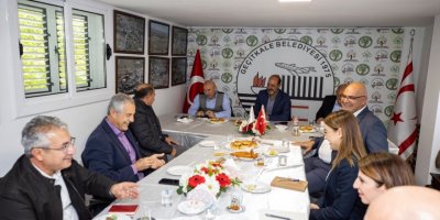 SOYER KKTC'DE BELEDİYE BAŞKANLARIYLA BİR ARAYA GELDİ