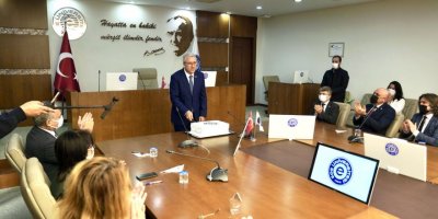 YENİDEN REKTÖR SEÇİLEN BUDAK İLK SENATO TOPLANTISINI YAPTI