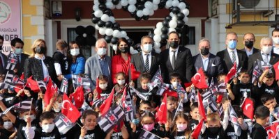 DAR GELİRLİ AİLELERİN ÇOCUKLARINA 'SİYAH-BEYAZ' DOKUNUŞ