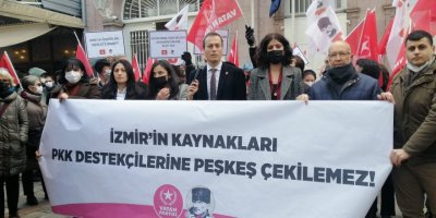 TEK TEPKİ VATAN PARTİSİ'NDEN GELDİ..TUNÇ SOYER'E PROTESTO