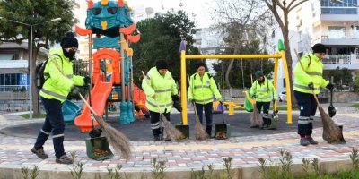 NARLIDERE’NİN SOKAKLARI KADINLARA EMANET