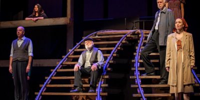 MEMLEKETİMDEN İNSAN MANZARALARI İZMİR'DE SAHNELENDİ