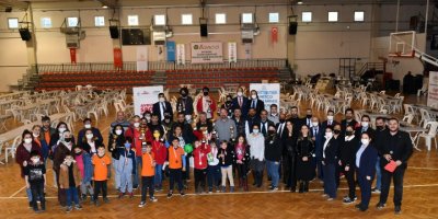 ÇİĞLİ'DE SATRANÇ TURNUVASI HEYECANI