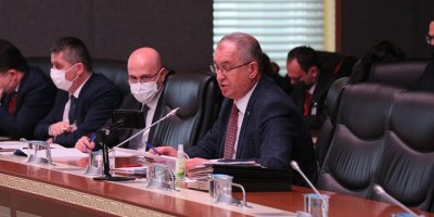 CHP İZMİR MİLLETVEKİLİ SERTEL HALKBANK'IN REKLAMLARINI SORDU