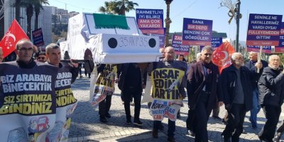 SAADET PARTİSİ İZMİR'DEN 'TABUT'LU EYLEM