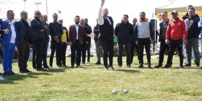 MENEMEN’DE BOCCE HEYECANI YAŞANDI