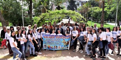 BALKAN ÇOCUKLARI BORNOVA'DA..