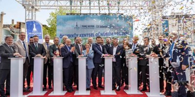 TUNÇ SOYER: İZMİR'DE DÖNÜŞÜM BAŞLAMIŞTIR