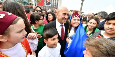 TUNÇ SOYER'DEN 23 NİSAN MESAJI