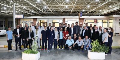 AK PARTİ İZMİR SAĞLIK ÇALIŞANLARI İLE SAHURDA BULUŞTU