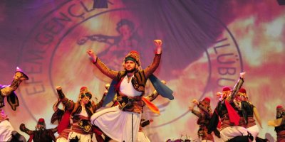 BALÇOVA'DA 19 BÖYLE KUTLANDI