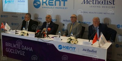 KANSER HASTALARI TAKİP EDİN..UMUT OLABİLİR.. ABD'Lİ PROF. İZMİR'DE KONUŞTU..