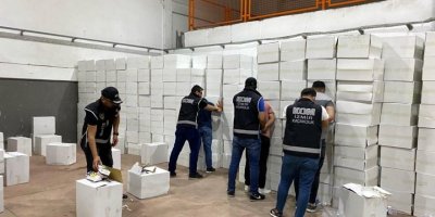 İZMİR'DE 'MAKARON' OPERASYONU..TAM 37 MİLYON TANE