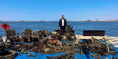 TEMİZLENİYOR DENİLEN KÖRFEZDEN BUNLAR ÇIKTI