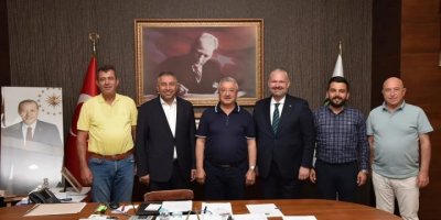 AK PARTİLİ NASIR MENEMEN'DEN CHP'YE YÜKLENDİ