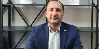 ANTALYA'DAKİ SALDIRIYA BAŞKAN GÜCENMEZ'DEN TEPKİ