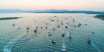 SEFERİHİSAR'DA YAT LİMANI PROTESTOSU