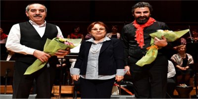İZMİR'DE HAYAT 'yAŞ ALINCA DA GÜZEL'
