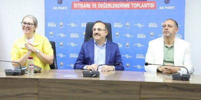 AK PARTİLİ SÜREKLİ: 'CUMHURBAŞKANIMIZA VEFA BORCUMUZU ÖDEYECEĞİZ'