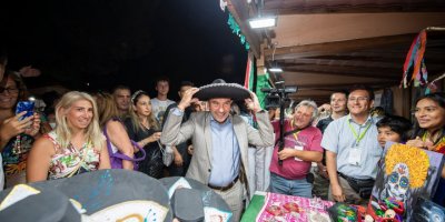 TUNÇ SOYER:' ESKİ FUARLARI ÖZLEMİŞİZ'