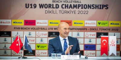 İZMİR U 19 PLAJ VOLEYBOLU ŞAMPİYONASINA HAZIRLANIYOR