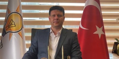 AK GENÇLİK İZMİR GENÇ ÜYELERDE TÜRKİYE BİRİNCİSİ OLDU