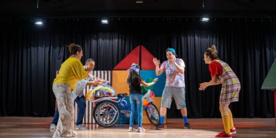 PINAR ÇOCUK TİYATROSU 'OYUN MANİNESİ' İLE PERDE DİYOR