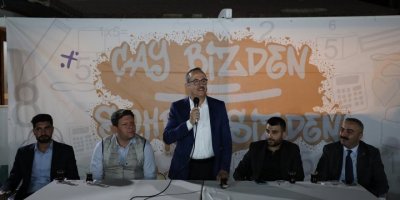 AK PARTİLİ SÜREKLİ GENÇLERLE BULUŞTU