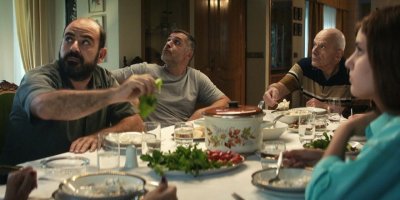 AKDENİZ SİNEMALARI İZMİR'DE SİNEMA SEVERLERLE BULUŞUYOR