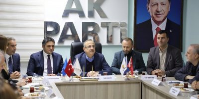 AK PARTİLİ SÜREKLİ'DEN MENEMEN VE ALİAĞA MESAJLARI