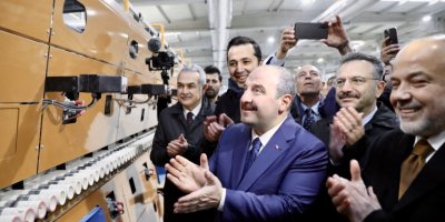 BAKAN VARANK QUA Granite'İN YENİ ÜRETİM HATTINI AÇTI