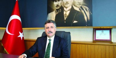 BAYRAKLI'DA EVLENECEKLER DİKKAT...BAŞKAN DÜĞÜN SALONUNU BEDAVA YAPTI