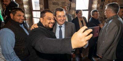 ABDÜL BATUR’DAN ROMAN TOPLUMUNA ‘BULUŞMA’ ÇAĞRISI