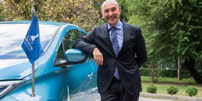 İZMİR BÜYÜKŞEHİR 50 YENİ ARAÇ ALDI