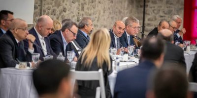 TUNÇ SOYER ÇOK İDDİALI