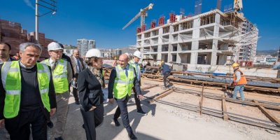 TUNÇ SOYER 'İZMİR'İ GELECEĞE HAZIRLAYACAĞIZ' DEDİ