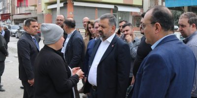 CHP İZMİR DAYANIŞMA İÇİN DEPREM BÖLGESİNDE