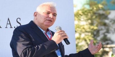 İAOSB'NİN YENİ BAŞKANI CENK KARACE OLDU