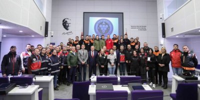 BUCA BELEDİYESİ'NDE DEPREM TARTIŞILDI
